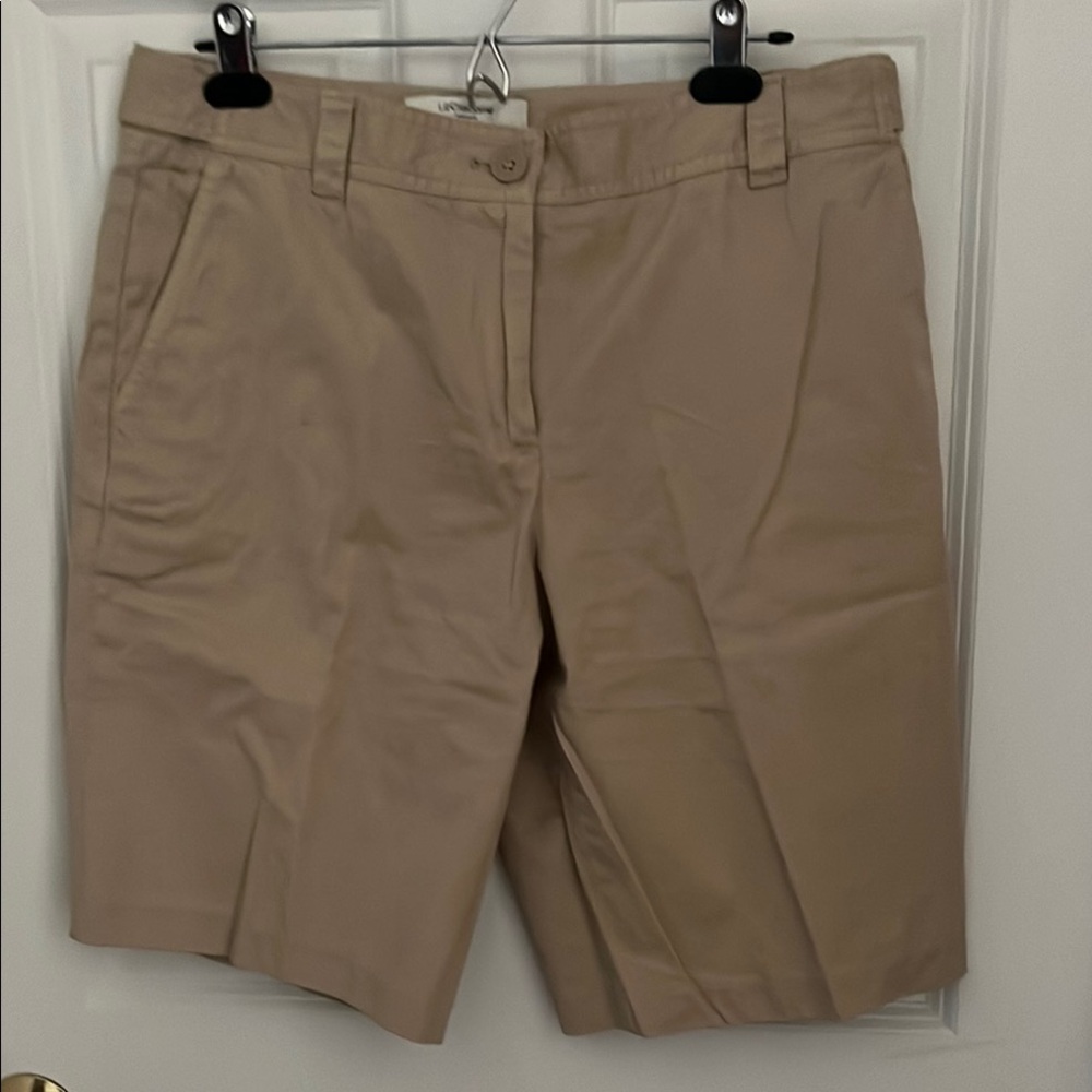 NWOT! Liz Claiborne Tan Bermuda Shorts Versatile and Timeless